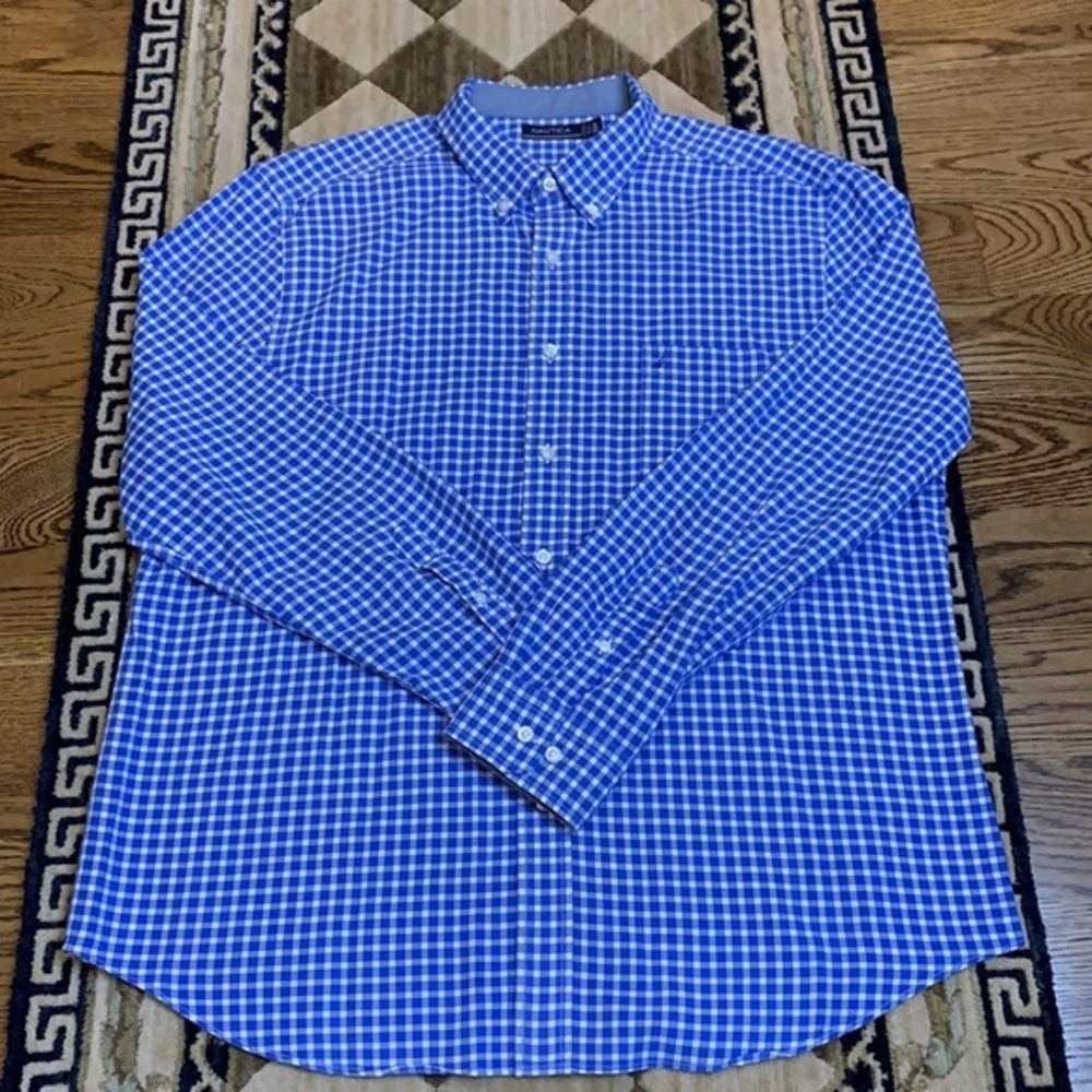 NWOT..NAUTICA button down